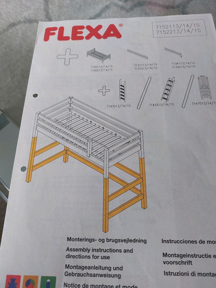 Flexa Hochbett, Kiefernholz in Dreieich