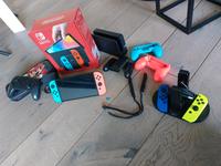 Nintendo Switch OLED inkl Pro Controller. TOP Zustand Nordrhein-Westfalen - Monheim am Rhein Vorschau