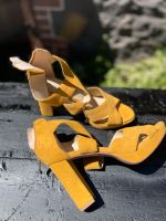 Sommer High Heels in Gelb Hessen - Lichtenfels Vorschau