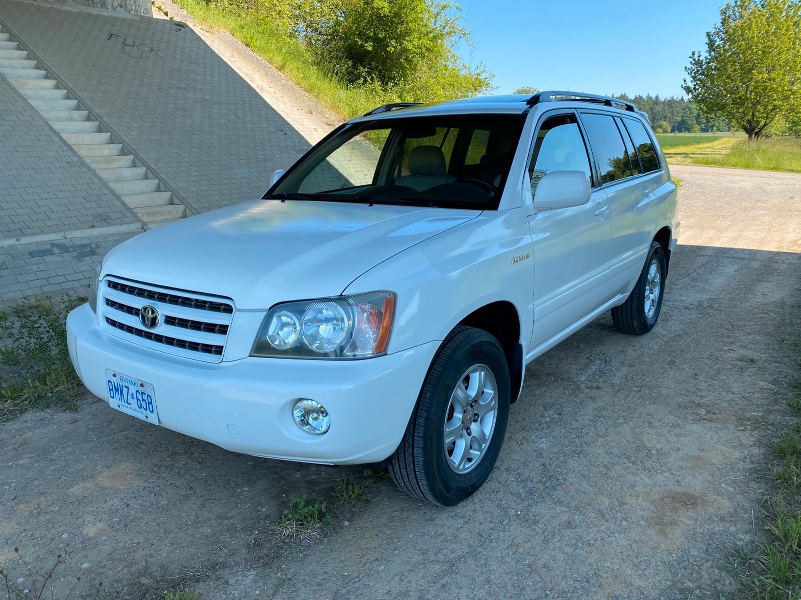 Abbildung des Autos 2001 Toyota Highlander L…