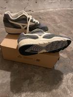 Mizuno Contender S, Sneaker, Grau/ Blau, 42, neu Berlin - Köpenick Vorschau