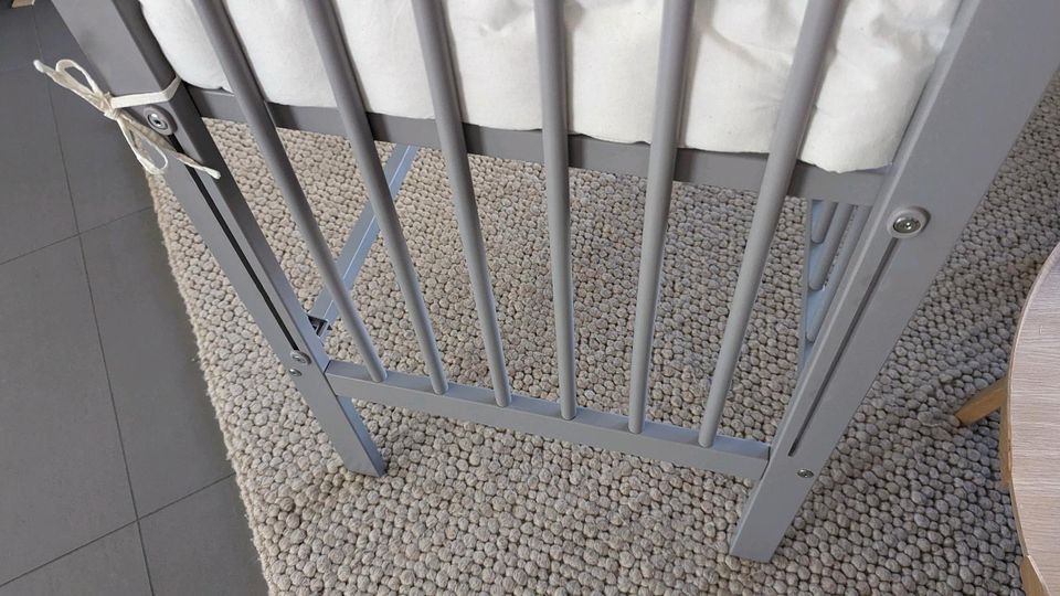 Fabimax Beistellbett Boxspring mit Matratze Babybett in Schwerin