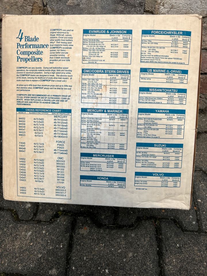 Bootspropeller OMC 4 Blade Performance Composite in Elsdorf