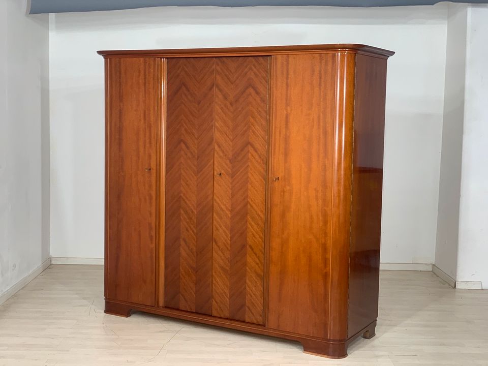 MID CENTURY KLEIDERSCHRANK SCHRANK WARDROBE VINTAGE in Berlin