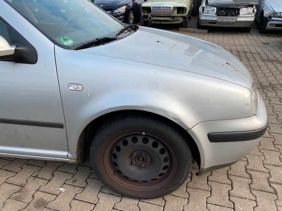 Volkswagen AXP DUW Motor Getriebe SCHLACHTFEST KFZ Teile ohne TÜV in Köln Vogelsang