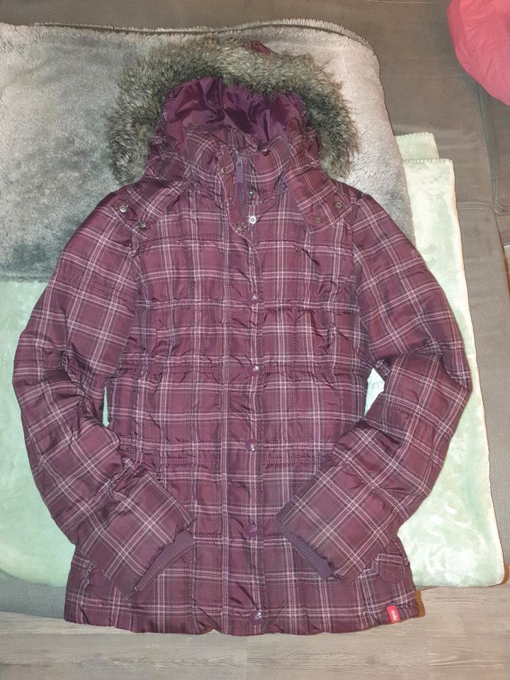 Winterjacke lang Mädchen edc Dunkellila Größe M in Harthausen