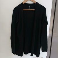 Strickjacke/Cardigan schwarz Größe 38/M Niedersachsen - Nienburg (Weser) Vorschau