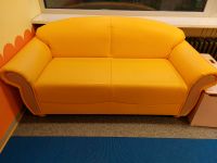 Aurednik Nostalgie Maxi Sofa 2er gelb Niedersachsen - Langelsheim Vorschau