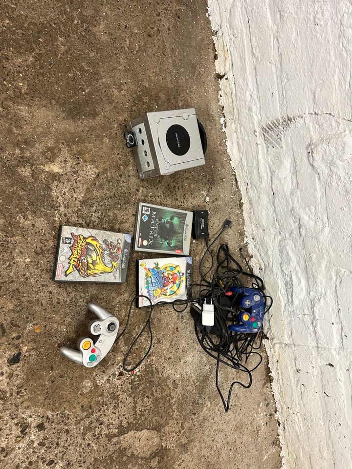 Nintendo Gamecube mit HDMI Adapter, 3 Spiele in Düsseldorf