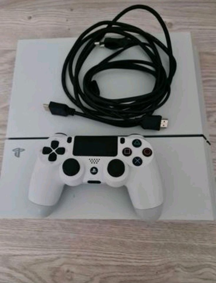 Playstation 4 in Schorndorf