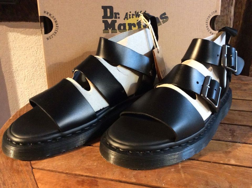 Dr. Martens "Gryphon Brando" Leder Sandalen (41) in Springe