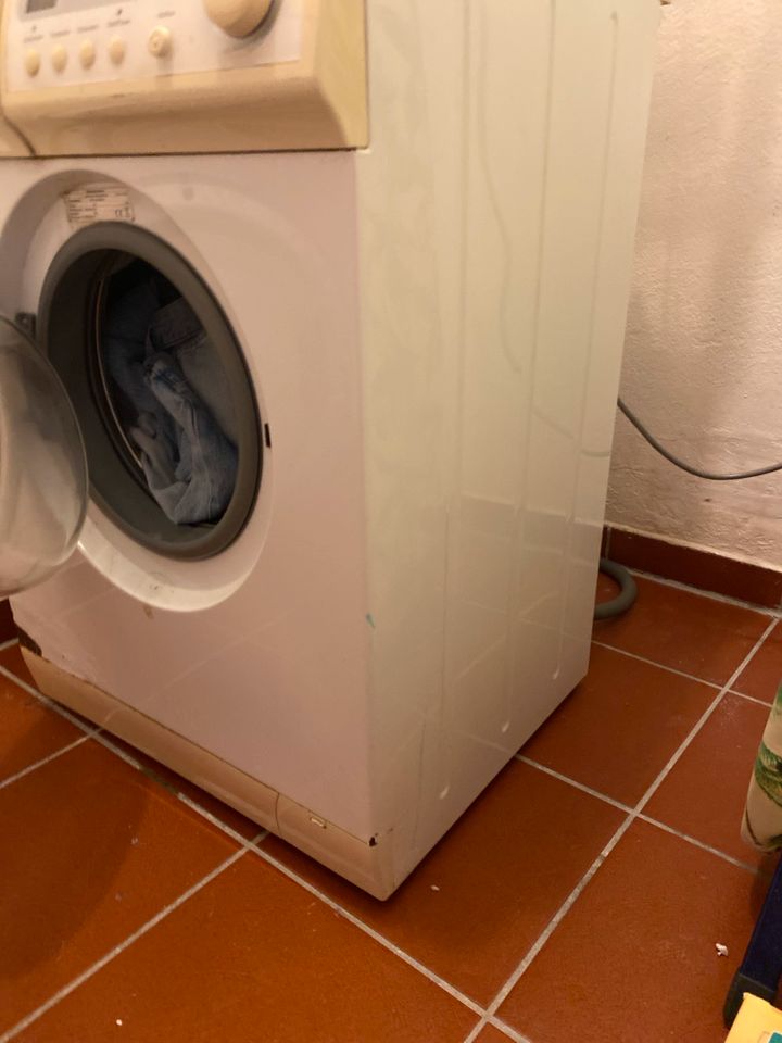 Waschmaschine, voll funktionsfähig in Schaidenhausen