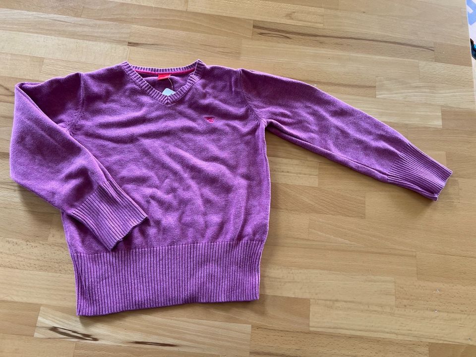 Esprit Pullover Pulli 116/122 Basic Sweatshirt Lila Flieder in Großenlüder