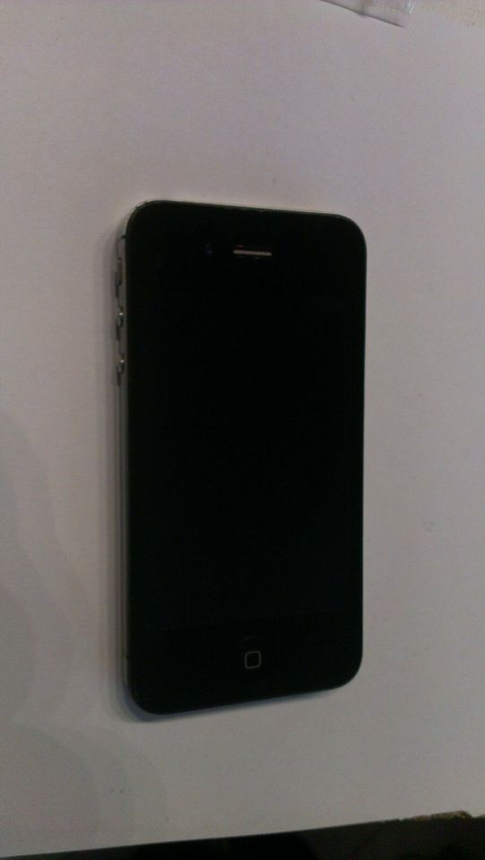 Apple Iphone 4 16GB,gebraucht,keine Brüche Kratzer,Wie NEU,TOP in Burg (Dithmarschen)