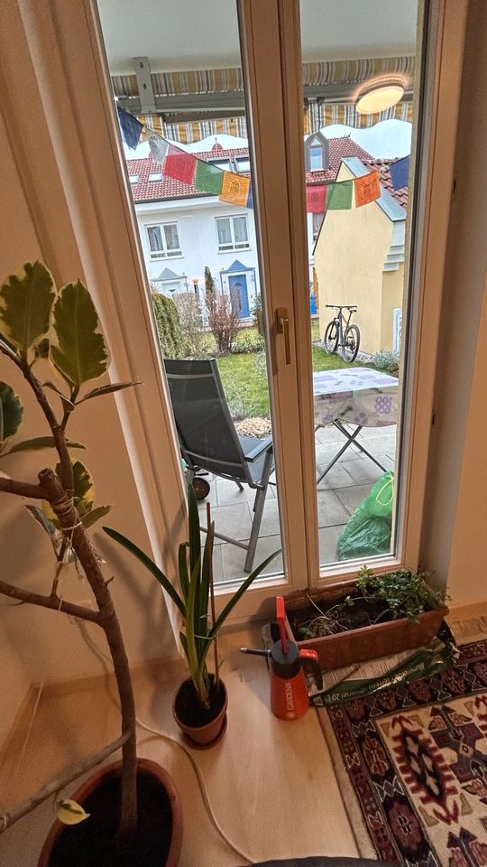 Wunderschöne 2-Zimmer Wohnung 60 qm mit Garten befristet in Germering