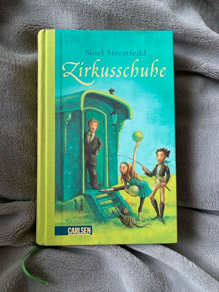 Buch Zirkusschuhe neu in Mielkendorf