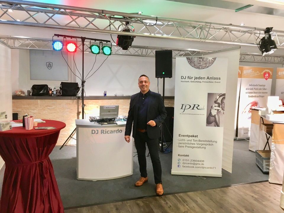 DJ für  Hochzeit, Firmenfeier, Sommerfest, Geburtstag, in Nürtingen