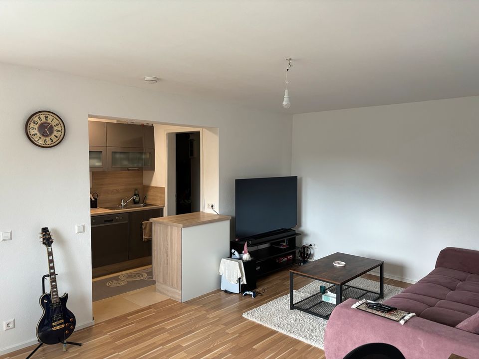 2 Zimmer Wohnung, Top saniert, Top Lage, EBK, Terrasse in Uhingen