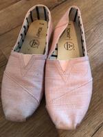 Toms Latschen Schuhe rosé 38 Damen Sommer Sachsen-Anhalt - Wernigerode Vorschau