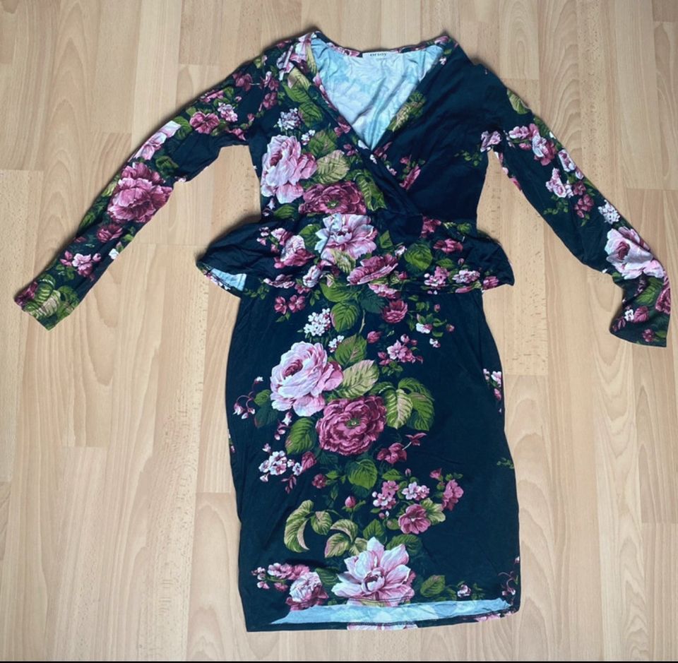 Blumen Kleid| Orsay | M|  schwarz | in Willstätt