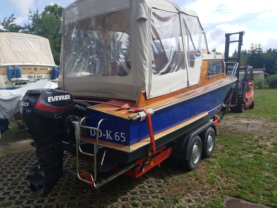 Kajütboot "Tourist" in Dresden