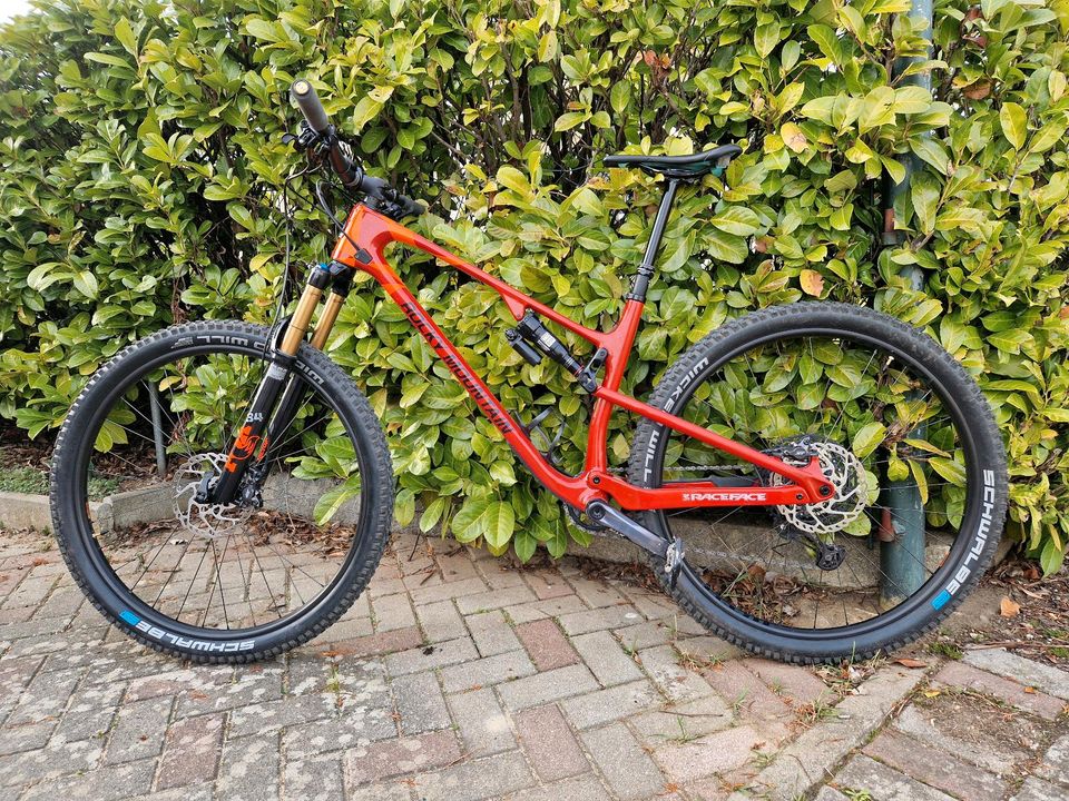 Rocky mountain element Gr L C70 mit Upgrades in Affing