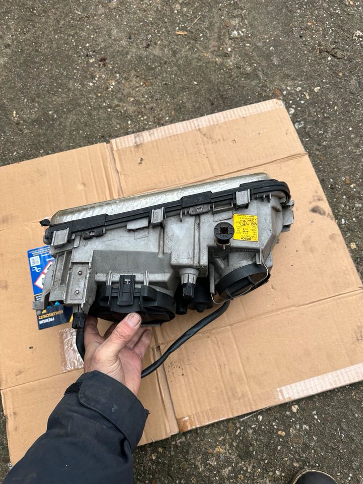 Mercedes W202 Scheinwerfer Xenon links A2028203361 in Vettweiß