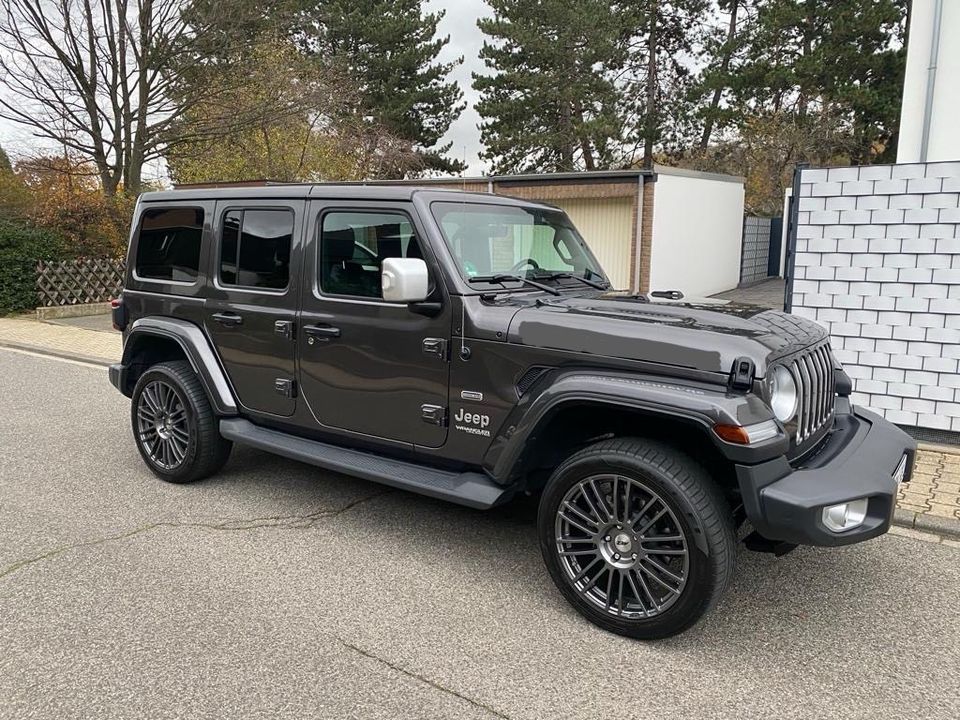 Jeep Wrangler Unlimited 20 Zoll Sommerkomplett Räder wie NEU in Düren