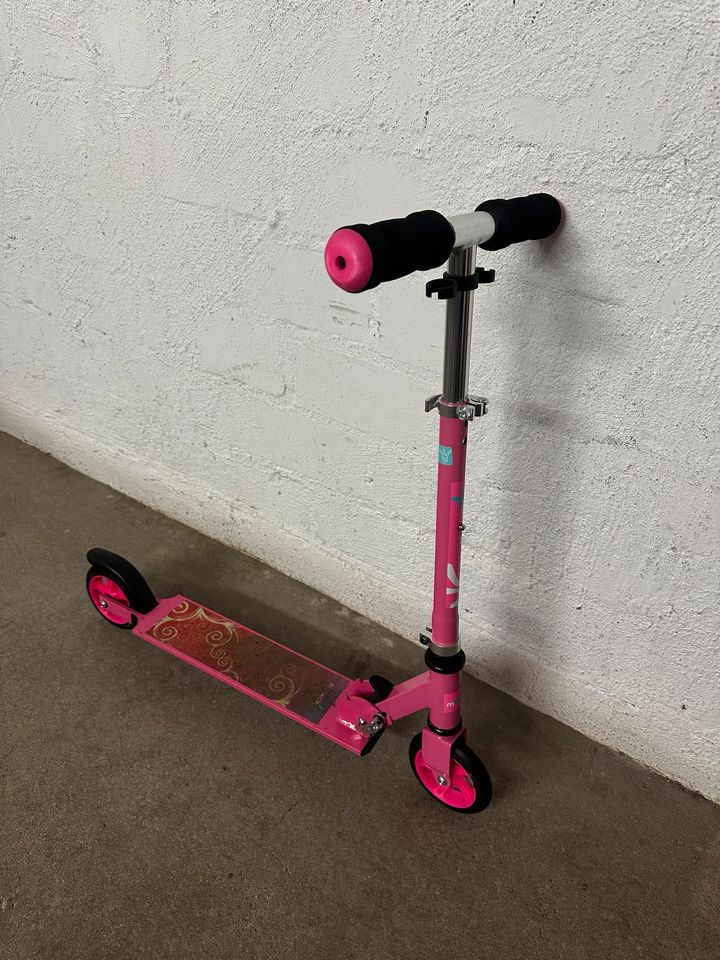 Kinderscooter/ Roller Pink in Friedrichsdorf