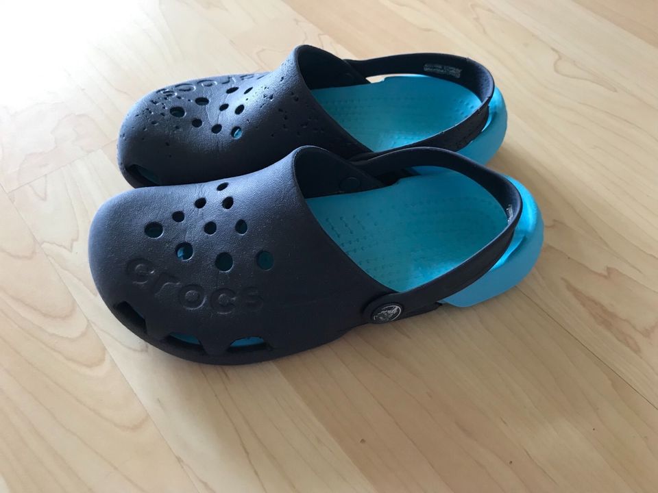 Crocs Electro Gr.34-35 J3 blau in Elze