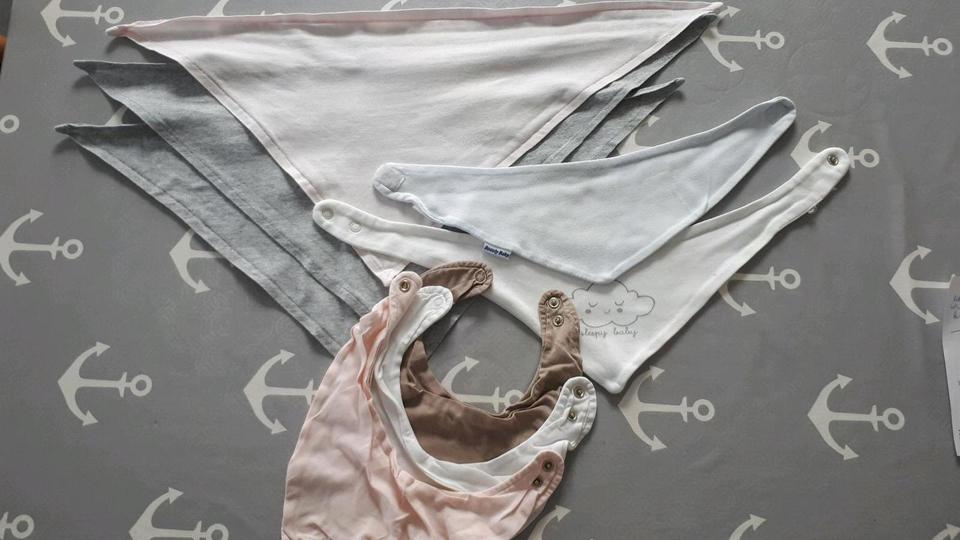 ❤SET Dreiecktücher 5 Stück Spuckschutz Halstücher in Hünxe