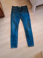 STRADIVARIUS JEANS SLIM GR.38, TOP ZUSTAND Niedersachsen - Norden Vorschau