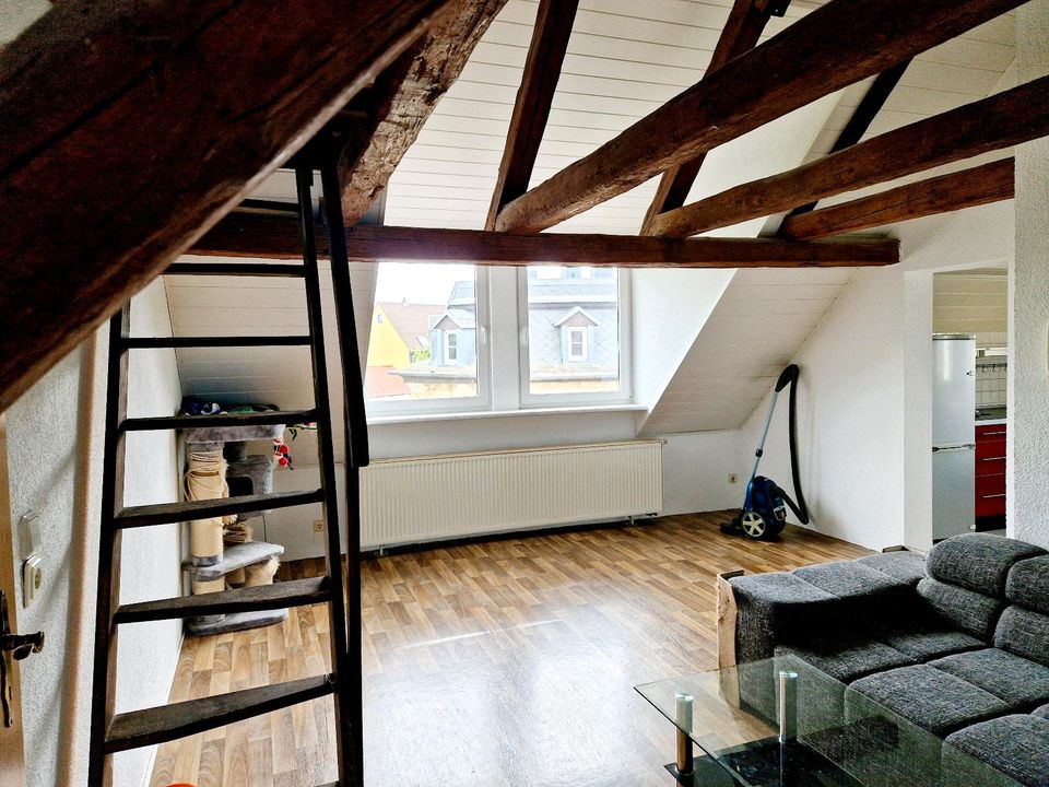 2-Raum Wohnung DG in Roitzsch