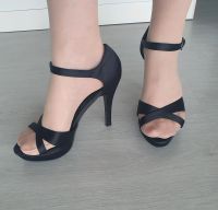 High Heels schwarz Gr 38/39 Baden-Württemberg - Leinfelden-Echterdingen Vorschau