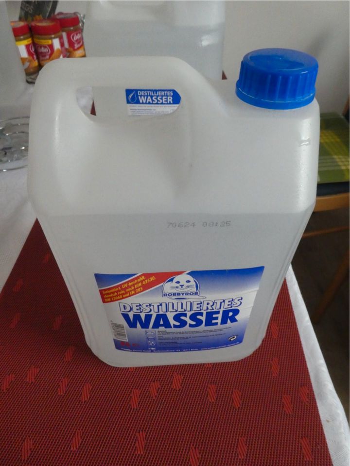 ❤️ 10 Liter Destilliertes Wasser günstig abzugeben⚠️ in