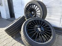 Axxion AX5 Felgen 20 Zoll Alufelgen für VW Bus T5 T6 T 5 T6.1 7HC 7HCA 7HK 7HM 7HMA 7J0 Multivan Caravelle Highline 275 35 20 Sommer oder Winterreifen Schwarz Glanz Felgen Bulli 5/120 5x120 Hessen - Rodgau Vorschau