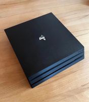 Ps4 pro with accessories Aachen - Aachen-Laurensberg Vorschau