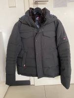 Tommy Hilfiger Utility Bomber Jacke Bomberjacke Gr. L schwarz neu Hamburg-Mitte - Hamburg Wilhelmsburg Vorschau