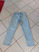 Helle Jeans Hose Gr. 32 Bershka Hessen - Dieburg Vorschau