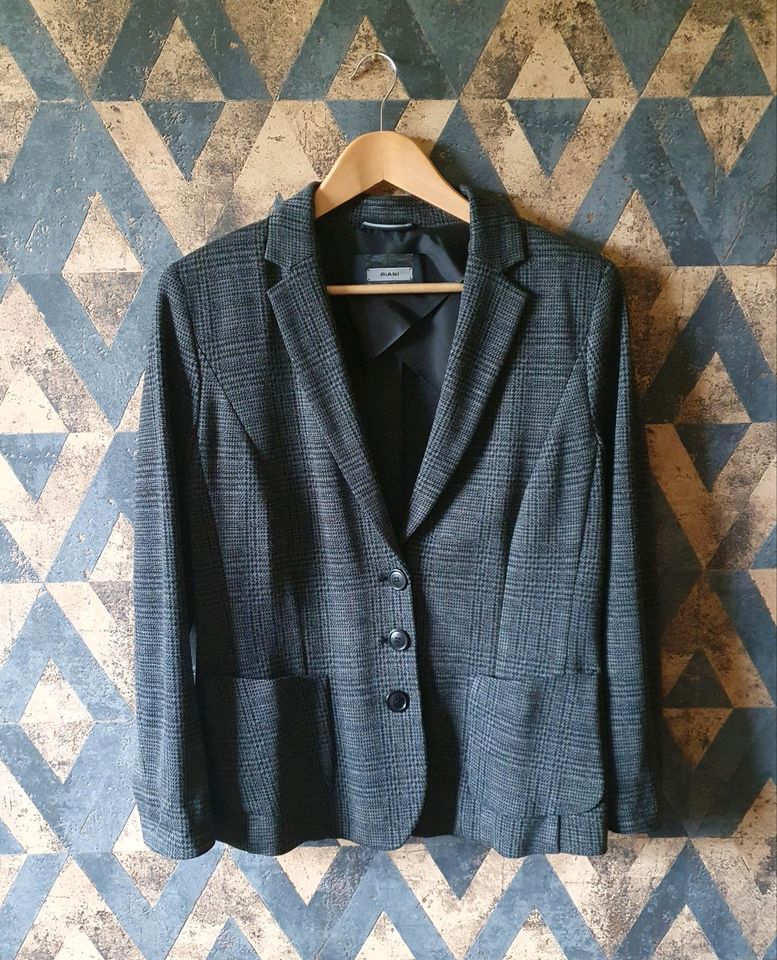 Anzugjacke Blazer Jackett Riani schwarz grau Gr.42 in Gablenz