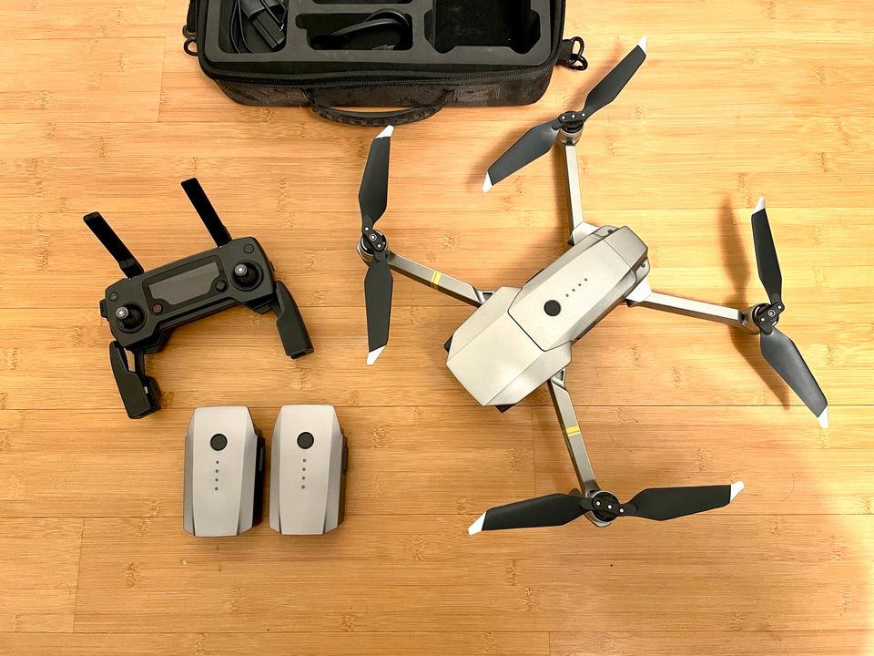 DJI Mavic Pro Platinum Fly More Combo Drohne (3 Akkus, Case etc.) in  Rheinland-Pfalz - Trier | eBay Kleinanzeigen ist jetzt Kleinanzeigen