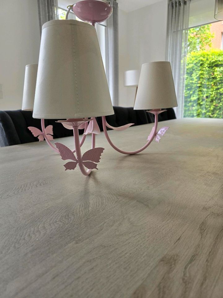 Lampe Kinderzimmer rosa Schmetterling in Nordhorn