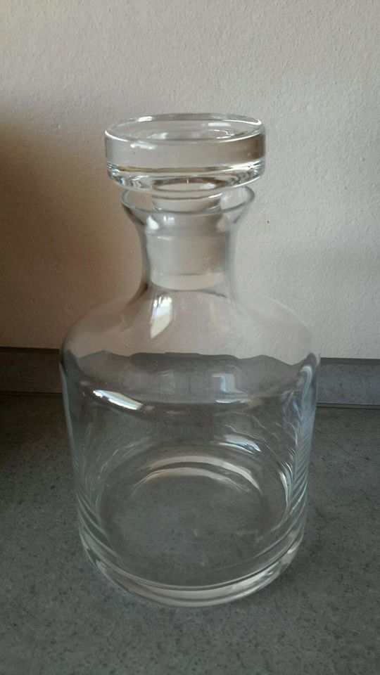 Whiskeyflasche Likörflasche Schnapsflasche in Geisenfeld