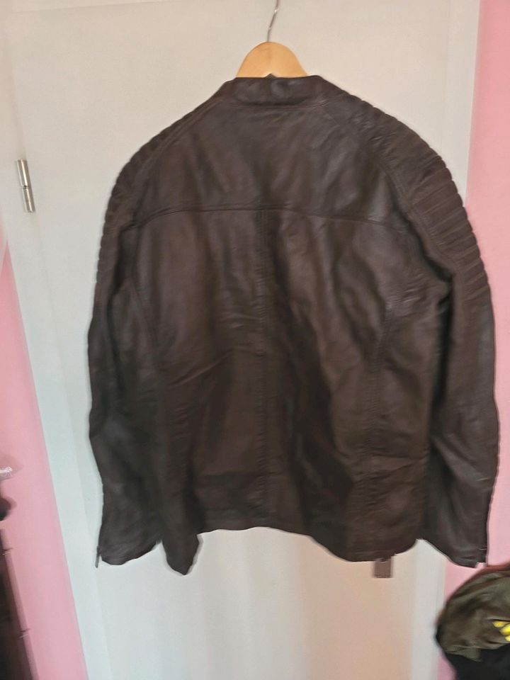 Herren Lederjacke neu in 3xl in Berlin