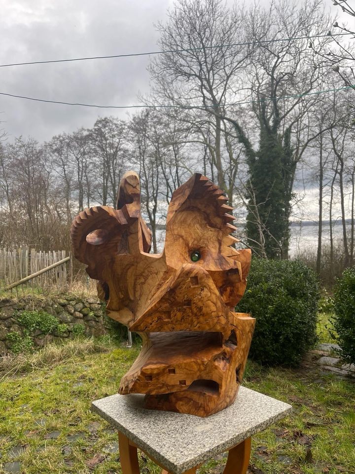 Holzskulptur in Bünsdorf