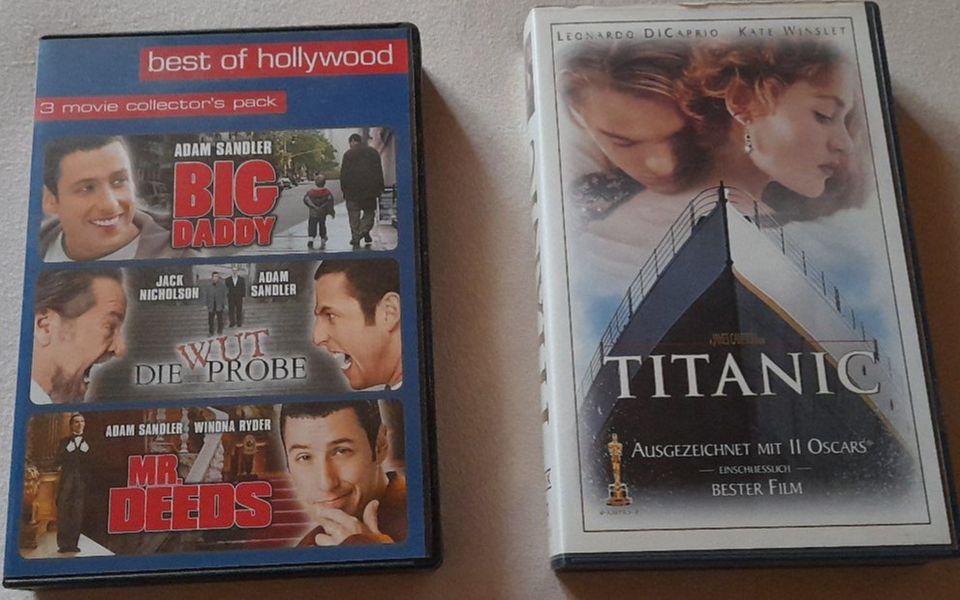 Originale VHS-Filme: Titanic und 3 Filme von Adam Sandler in Köln