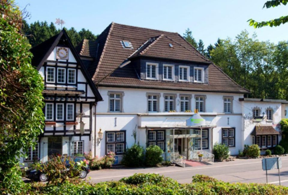 Remscheid Tropfsteinhöhle Hotel Urlaub Deal Sauna 2P in Gummersbach