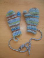 Selbst gestrickte gefütterte Fäustlinge Handschuhe handmade Baden-Württemberg - Neukirch Vorschau