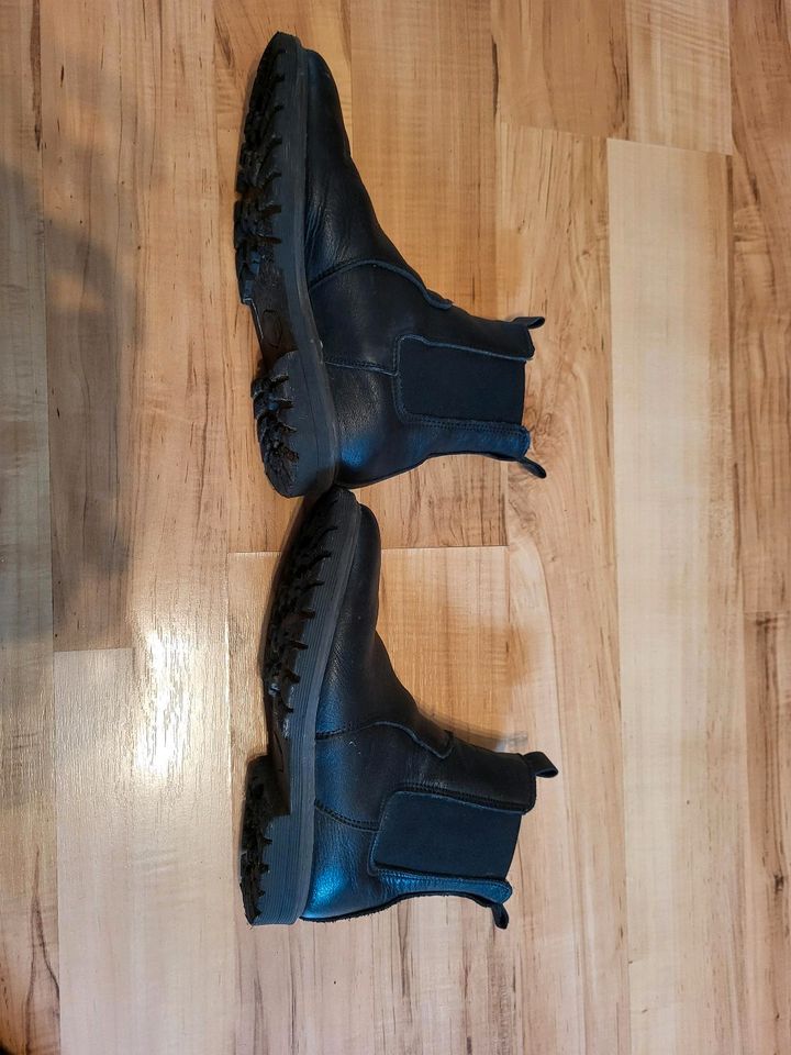 Bisgaard Chelsea Boots Gr. 36 in St. Annen