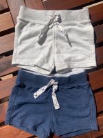 3x Shorts Sweat Jogging Liegelind Gr 62 68 blau grau Hessen - Staufenberg Vorschau